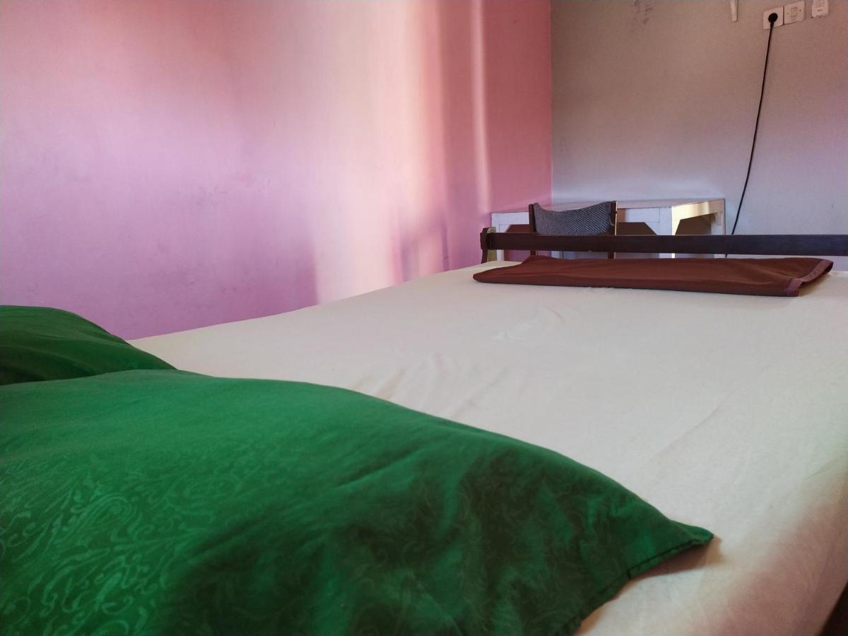 Rumah Teman Backpacker Semarang Exterior photo